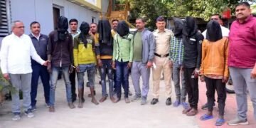 नांदूर शिंगोटे येथे दरोडा, ७ आरोपीना पोलिसांनी ठोकल्या बेड्या, ९ लाख २ हजार रुपये किमतीचा मुद्देमाल जप्त.