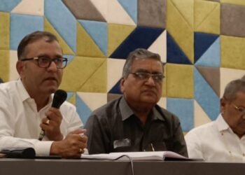 बीड: सत्यनारायणजी लाहोटी अमृत महोत्सव सोहळा 10 डिसेंबरला होणार, विविध समित्यांचा आणि कामकाजाचा मानसिंग पवार यांनी घेतला आढावा.