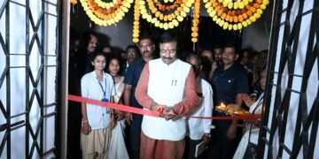 मानोरा व कळमना येथील प्राथमिक आरोग्‍य केंद्रांचे लोकार्पण पालकमंत्री सुधीर मुनगंटीवार यांच्या हस्ते संपन्न.