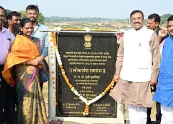 जुनगांव ते गंगापूर टोक रस्‍त्‍यावर लान नदीवरील १४ कोटी रू. किंमतीच्‍या मोठया पुलाचे लोकार्पण संपन.