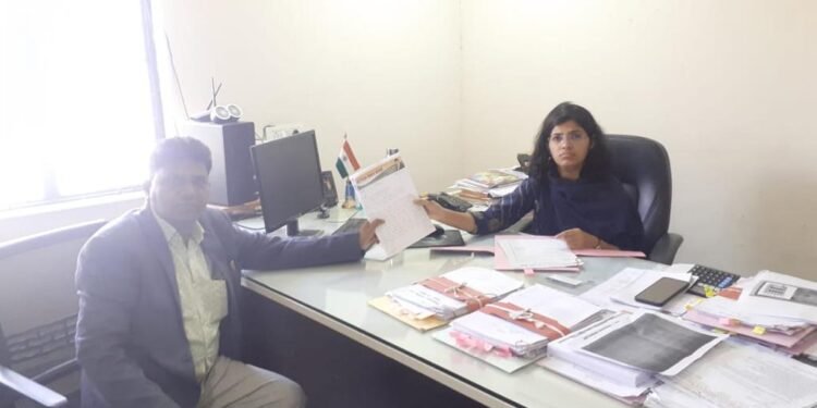 शेतकराच्या रब्बी पिकाच्या ओलीता करीता 24 तास वीज उपलब्ध करून द्या: डाॅ. उमेश वावरे यांची मागणी.