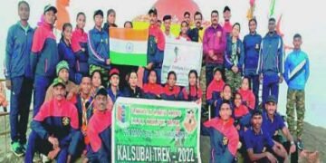 एसएसएनजे महाविद्यालयातील छात्र सैनिकांनी 5400 फूट उंचीवर असलेले महाराष्ट्राचे सर्वोच्च शिखर ‘कळसूबाई’ शिखरावर फडकविला तिरंगा.
