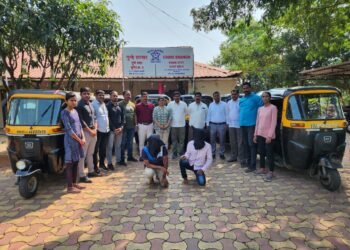 पुणे शहरात रिक्षा चोरी करणारे गुन्हेगारांना युनिट-३ कडून एकुण ६ अॅटो रिक्षासह जेरबंद