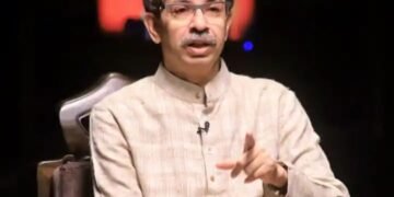 शिवसेनेच्या उद्धव ठाकरे गटाला नाशिकात मोठे खिंडार पडणार.