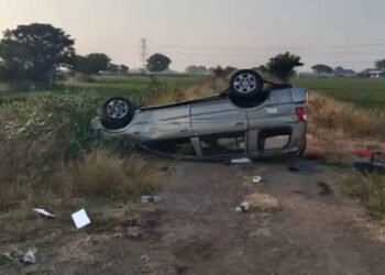 साईबाबाचे दर्शन घेऊन त्र्यंबकेश्वर दर्शनासाठी निघाले, पण झाला भीषण अपघात, दोघांचा मृत्यू.