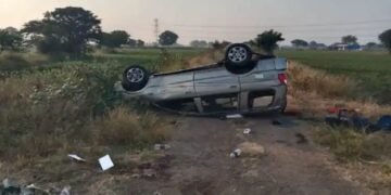 साईबाबाचे दर्शन घेऊन त्र्यंबकेश्वर दर्शनासाठी निघाले, पण झाला भीषण अपघात, दोघांचा मृत्यू.