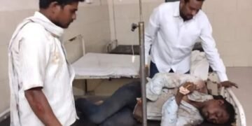 ‘एक हात मदतीचा’ टायगर ग्रुप चंद्रपूर धाऊन गेले अपघातग्रस्तांचा मदतीसाठी.