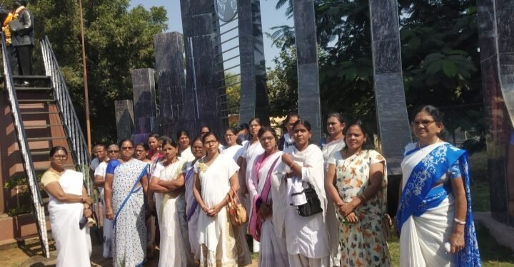 भारतीय बौद्ध महासभा राजुरा तालुका व शहर शाखा कडून संविधान दिनानिमित्त प्रबोधनचा कार्यक्रम संपन्न.