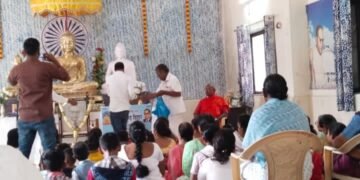 पुणे: संविधान दिनाच्या निमित्ताने कलवड येथे हर घर संविधान अभियान, रैली सह संविधान प्रस्तावनेचे वाचन.