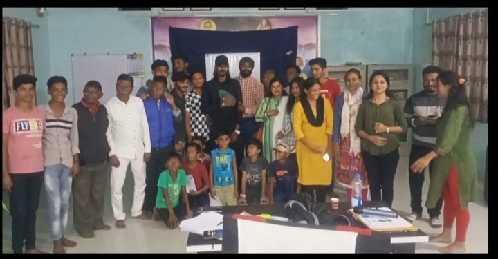 हिंगणघाट येथील उद्योयमुख कलाकारांसाठी चित्रपटाचं ऑडिशन संपन्न, शेकडो कलाकारांनी दिल ऑडिशन.