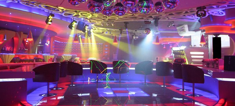 सामाजिक सुरक्षा विभागाची धडाकेबाज कामगिरी कोरेगाव पार्क मधील पब्लीक रेस्टॉरंट अॅण्ड बार, पुणे याचेवर कारवाई साऊंड सिस्टीम, डि.जे. मिक्सर जप्त