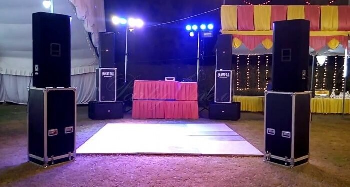 One 8 कम्युन बार व मिलर्स लक्झरी क्लब, पुणे या हॉटेलवर कारवाई साऊंड सिस्टीम, डि.जे. मिक्सर जप्त.