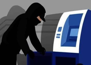 संगमनेर येथे एटीएम बदलून एका भामट्याने सुमारे सव्वा लाखांची रक्कम केली लपास.