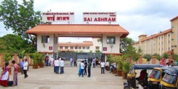 शिर्डी: सर्व पक्षीय ग्रामस्थांची श्री साईबाबा संस्‍थानमध्ये विविध मागण्‍या घेवुन मुख्‍य कार्यकारी अधिकारी यांच्‍याशी चर्चा.