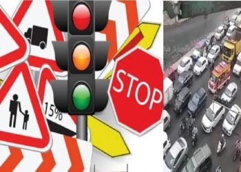 ग्राहकांच्या वाहनामुळे रहदारीला अडचन ठरल्याने वाहतूक पोलीसांनी हाॅटेल मालकाची केली कान उघाडणी.