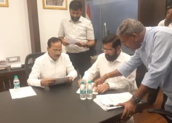 बुध्दगयेत महाराष्ट्र सदन उभारू राजकुमार बडोले यांना मुख्यमंत्र्यांकडून आश्वासन.