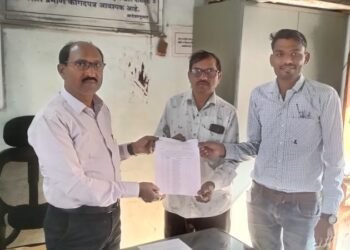 चोपडा: आदिवासी भागातील गरीब राशन पासून वंचित, दारासिंग पावरा यांच्या प्रयत्नाने 30 लाभार्थ्यांना मिळणार राशन.