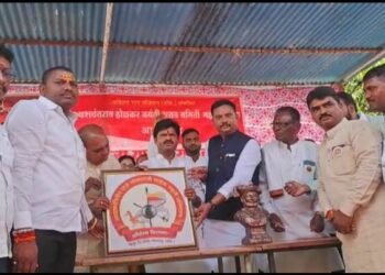 आद्यक्रांतिवीर राजे नोवसाजी नाईक स्मृती प्रतिष्ठान नाव्हा जि.नांदेड या प्रतिष्ठाणचे लोगोचे अनावरण.