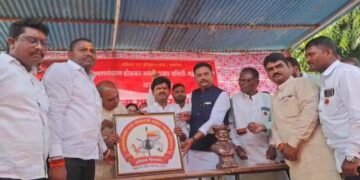 आद्यक्रांतिवीर राजे नोवसाजी नाईक स्मृती प्रतिष्ठान नाव्हा जि.नांदेड या प्रतिष्ठाणचे लोगोचे अनावरण.