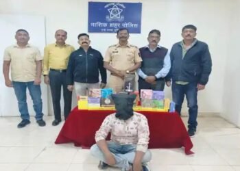 नाशिक पानटपरीत हुक्का पॉट, फ्लेवर, ई- सिगारेटचा मोठ्या साठा जप्त, गुन्हे शाखा युनिट 1 च्या पथकाची कारवाई.