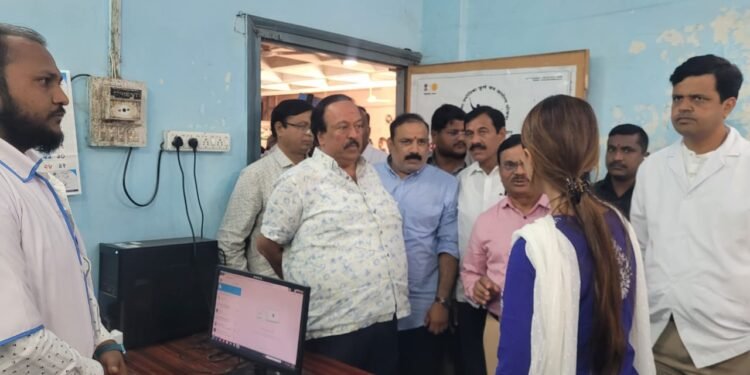 स्वाराती प्रशासनाच्या हलगर्जीपणामुळे रुग्णालयाच्या लौकिकाला धक्का लागू नये, खा.प्रितमताई मुंडे यांनी व्यक्त केली उद्विग्न भावना.