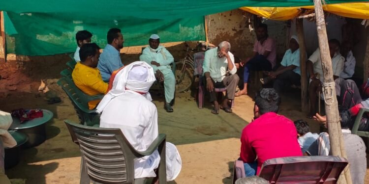 वनविभागाचे दुर्लक्ष, वनमंत्री चंद्रपूरचे असून सुद्धा शेतकरी भयभीत शेतकऱ्यांना वाचवा: स्वाभिमानी पक्ष जिल्हाध्यक्ष सुर्या अडबाले.