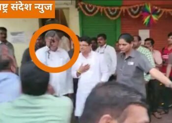 वादग्रस्त विधान, मंत्री चंद्रकांत पाटील यांच्यावर शाईफेक प्रकरणी 11 पोलिस कर्मचारी निलंबित.