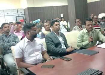 वर्धा जिल्ह्यात गुणवत्तापूर्ण शिक्षणा करीता सुरु असलेल्या शैक्षणिक उपक्रम आढावा बैठक संपन्न.