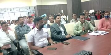 वर्धा जिल्ह्यात गुणवत्तापूर्ण शिक्षणा करीता सुरु असलेल्या शैक्षणिक उपक्रम आढावा बैठक संपन्न.