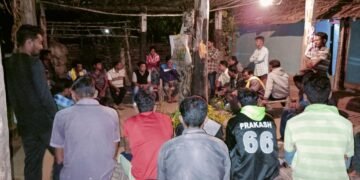 तोडसा ग्राम पंचायत निवडणूक संदर्भात माजी आमदार दिपक दादा आत्राम यांनी दोड्डी येथे केली कार्यकर्त्यांसोबत चर्चा.