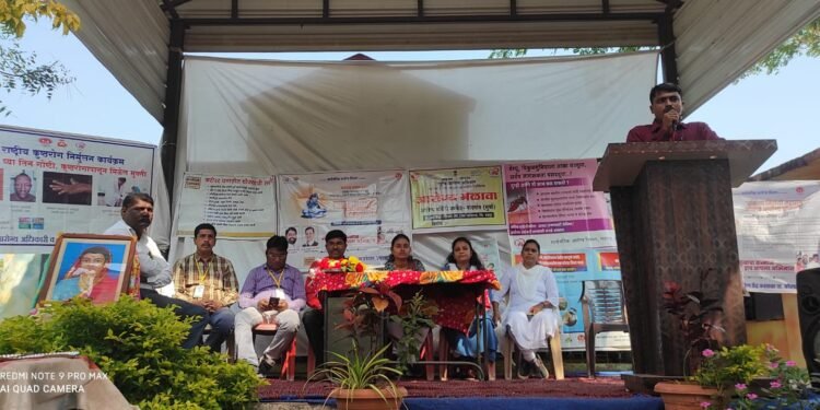 आजादी का अमृत महोत्सव निमित्त कवठाळा येथे भव्य आरोग्य मेळाव्याचे आयोजन, शेकडो नागरिकांनी लाभ.