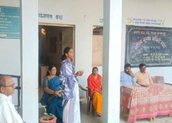 बल्लारपूर येथे जनता हायस्कूल (डेपो शाखा) मध्ये महिला सुरक्षा समिती सभा संपन्न.