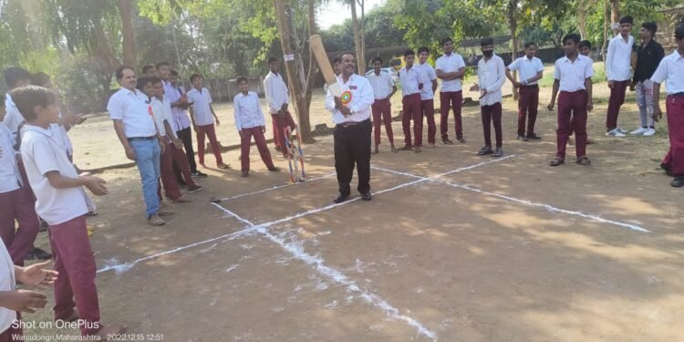 हिंगणा येथे संत गाडगेबाबा हायस्कूलमध्ये क्रीडा महोत्सवाचे आयोजित.