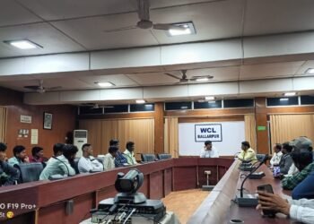 कोलगावची उर्वरित शेतजमीण अधिग्रहण व पुनर्वसन निश्चीत, सभापती सरपंच सर्वांनी मानले वेकोली महाप्रबंधकाचे आभार