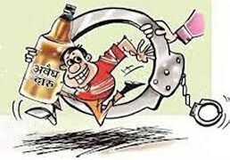 संगमनेर: ग्रामपंचायतची निवडणूक लढविणार्‍या महिला उमेदवाराच्या पती वाटत होता दारू, मग अस झालं की खेळ खल्ल्यास.