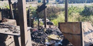 पडोली ते भद्रावती मार्गा वरील सुंदरभाऊ भोजनालयाला भीषण आग, या आगीत हॉटेल पूर्णतः भस्मसात.