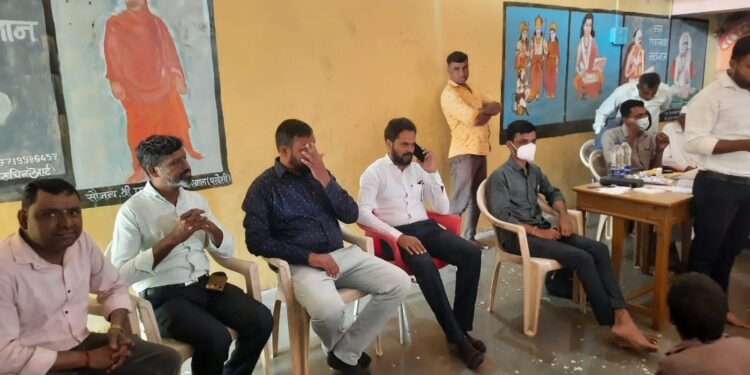 शिंदाड येथे लायन्स क्लब व कांताई नेत्रालय यांच्या विद्यमाने नेत्र व शस्त्रक्रिया तपासणी शिबीर संपन्न.