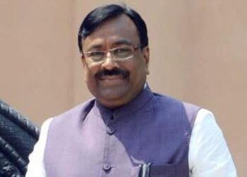 काझीपेट पुणे एक्सप्रेस रोज चालविण्याची मागणी, सुधीर मुनगंटीवार यांचे रेल्वेमंत्र्यांना पत्र.