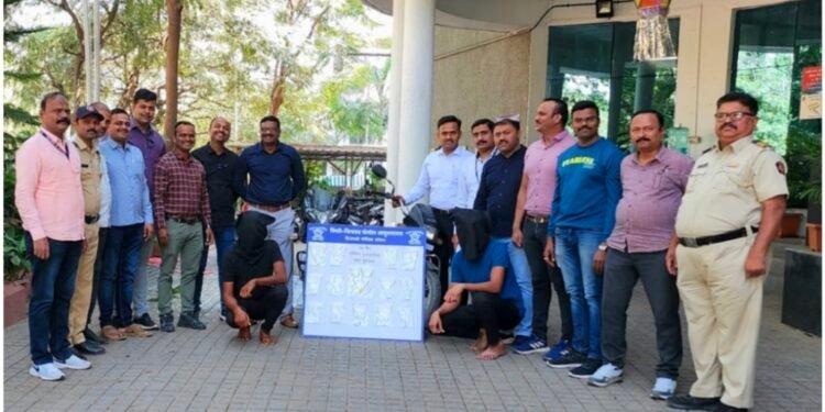 धुमस्टाईलने मोटारसायकलवरून येऊन जबरदस्तीने गळ्यातील खेचून नेणारे अट्टल चैन चोरास हिंजवडी पोलीसांनी केली अटक – हिंजवडी पोलीस सोन्याचे दागीने