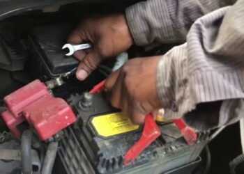 विधीसंघर्षीत बालकांकडुन महागडया गाडयांच्या बॅट-या केल्या हस्तगत