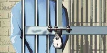 हडपसर पोलीस ठाणे परिसरात दहशत माजविणा-या, अट्टल गुन्हेगारावर मा. पोलीस आयुक्त, पुणे शहर यांची एम.पी.डी.ए. कायद्यान्वये ८८ वी स्थानबध्दतेची कारवाई