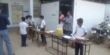 जनता हायस्कूल (डेपो शाखा) बल्लारपूर येथे खरी कमाई कार्यक्रमाचे आयोजन.