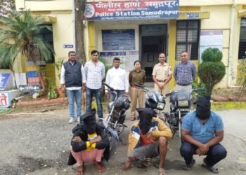 समुद्रपुर तालुक्यातील तीन चोरीचे गुन्हे उघड, आरोपी कडून लाखोंचा माल जप्त समुद्रपुर पोलीसाची मोठी कारवाई.