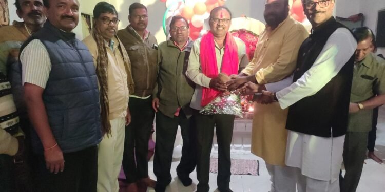 सावनेर येथे गणेश चतुर्थी निमित्त सिद्धिविनायक मंदिर येथे धार्मिक वातावरणात कार्यक्रम संपन्न.