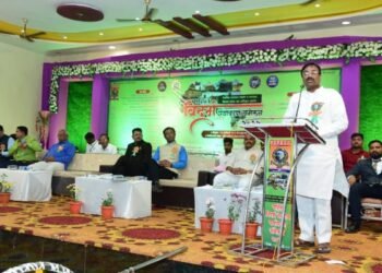 राजुरा येथे पर्यावरण संमेलनाचे थाटात उद्घघाटन, संमेलनातून पर्यावरणाचे कार्य वृद्धिंगत व्हावे: सुधीर मुनगंटीवार