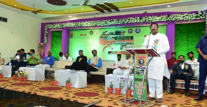 राजुरा येथे पर्यावरण संमेलनाचे थाटात उद्घघाटन, संमेलनातून पर्यावरणाचे कार्य वृद्धिंगत व्हावे: सुधीर मुनगंटीवार