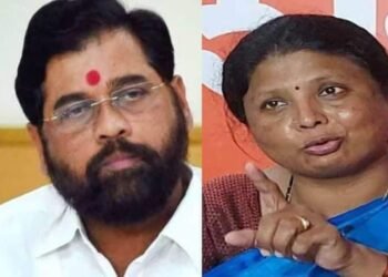 निवडणूक आयोग आणि शिंदे गटाची साठ गाठ झाली आहे का?, सुषमा अंधारेंची शिंदे गटावर  जोरदार टीका