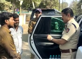 राहुल तू कुठे आहेस थांब मी तिथे येतो पोलीस आयुक्त राजेंद्र माने यांच्या आपुलकी माया आणि प्रेमाने जिंकल सर्वाची मने.