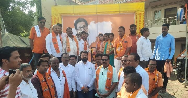 पाचोरा: हिंदुहृदयसम्राट, शिवसैनिकांचे दैवत, लोकशाहीतील राजा, वंदनीय बाळासाहेब ठाकरे यांना जयंती साजरी.