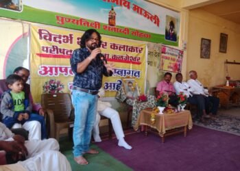 कळमेश्वर: विदर्भ शाहीर कलाकार परिषद तर्फे मातोश्री सावित्रीबाई फुले यांची जयंती साजरी.